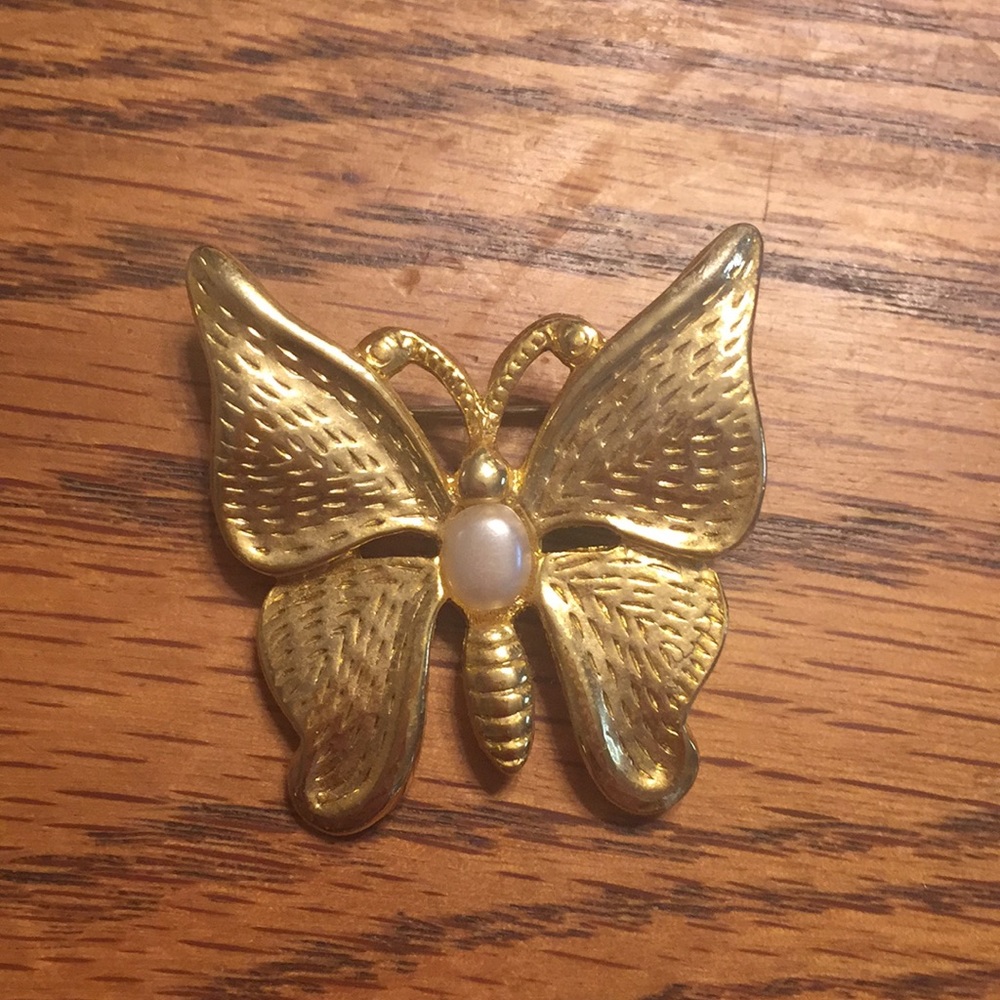 {Vintage} Butterfly bundle of brooches - Picture 2 of 7